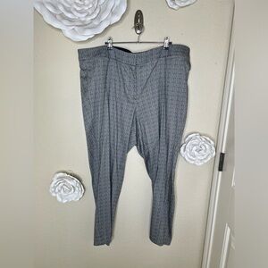 NWT: Lane Bryant The Allie Gray with Black & White Blended Textured Pants Sz 26R